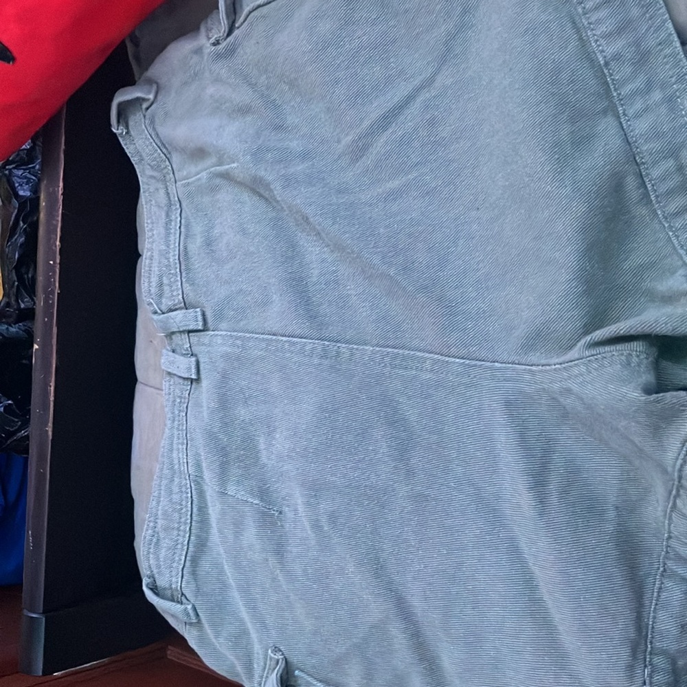 Green - Picture 2 of 2